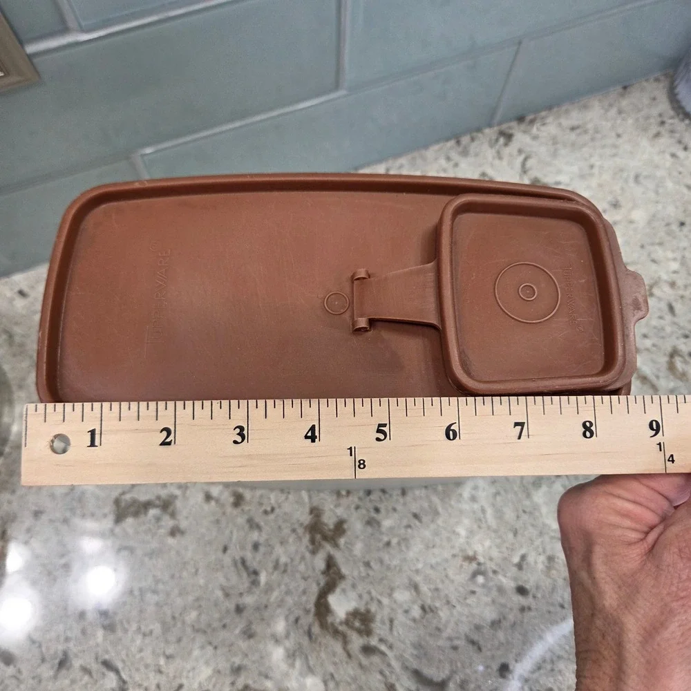 Vintage Tupperware Modular‎ Mate Super Oval 4 Brown Flip Top Pour Lid Container